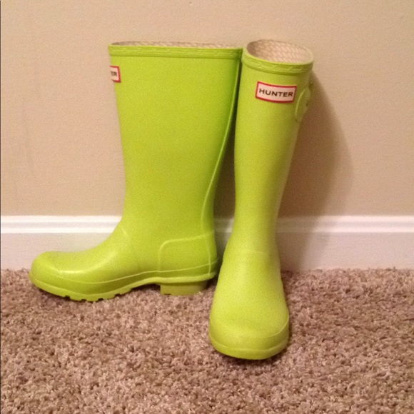 Green Hunter Boots - Picture 3 of 6